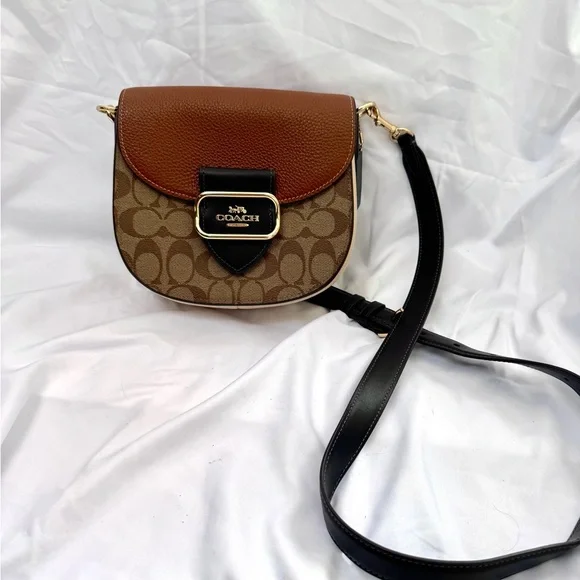 Coach Tan and Black Signature Morgan Crossbody Bag - Picture 2 of 5